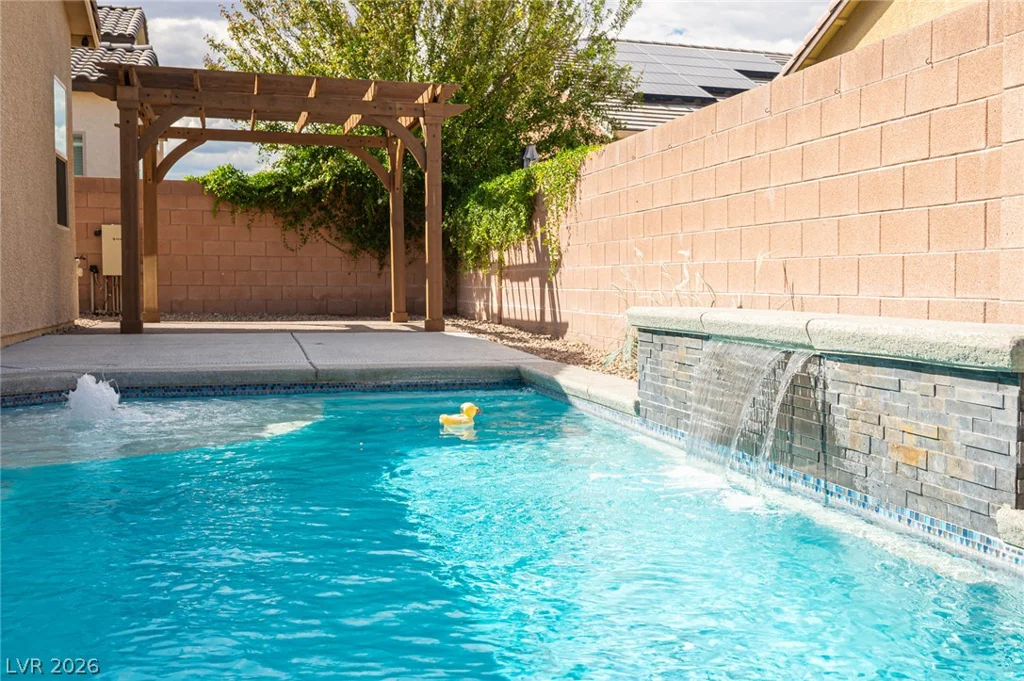 5560 Honey Creek Avenue, Las Vegas, NV 89131