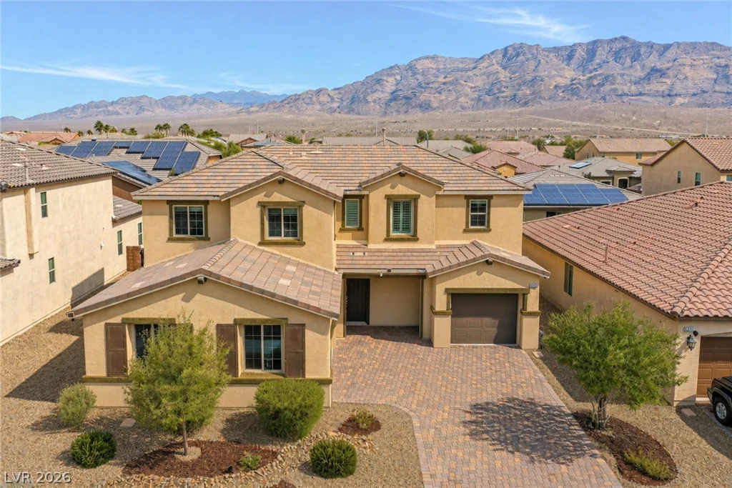 5560 Honey Creek Avenue, Las Vegas, NV 89131