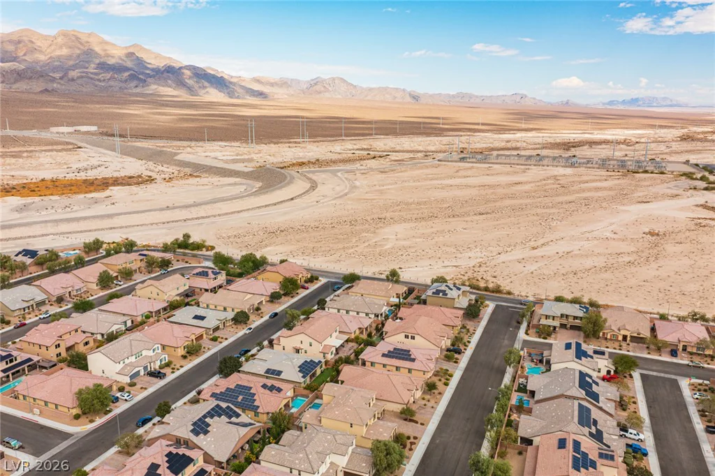5560 Honey Creek Avenue, Las Vegas, NV 89131