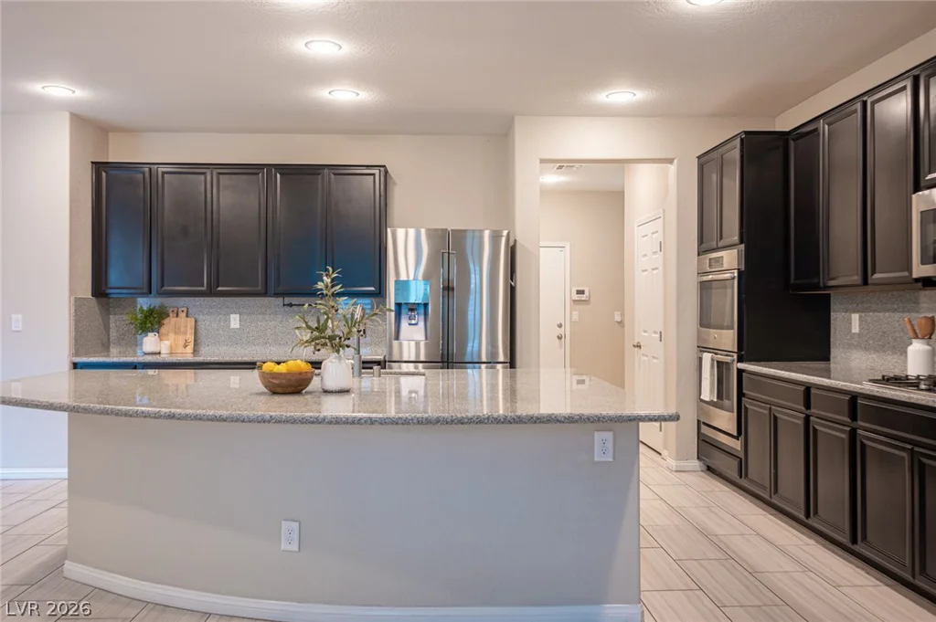 5560 Honey Creek Avenue, Las Vegas, NV 89131