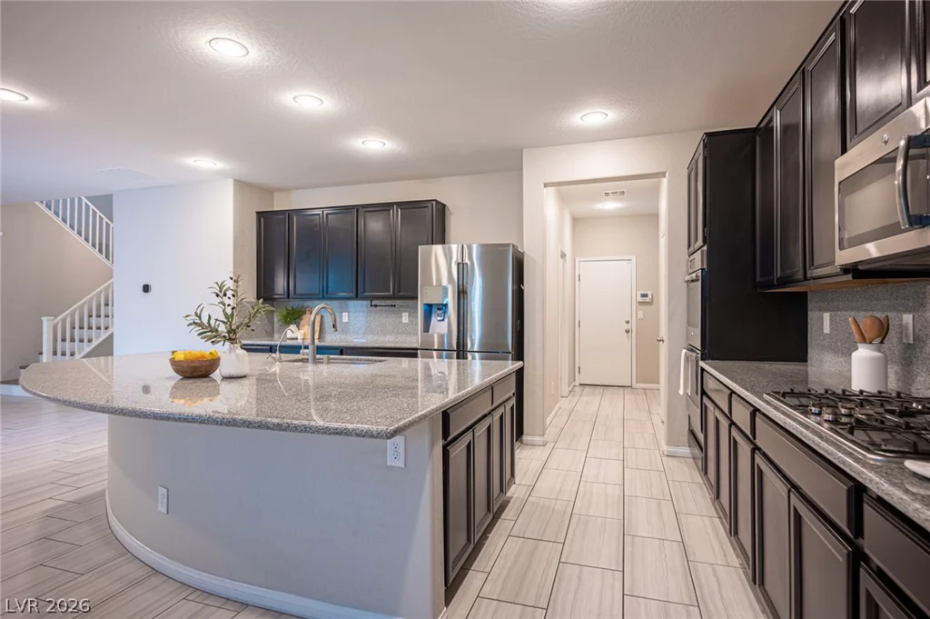 5560 Honey Creek Avenue, Las Vegas, NV 89131