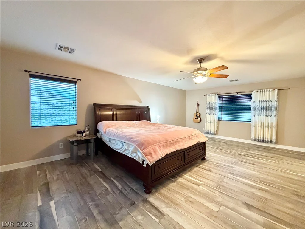 8345 Palace Heights, Las Vegas, NV 89117