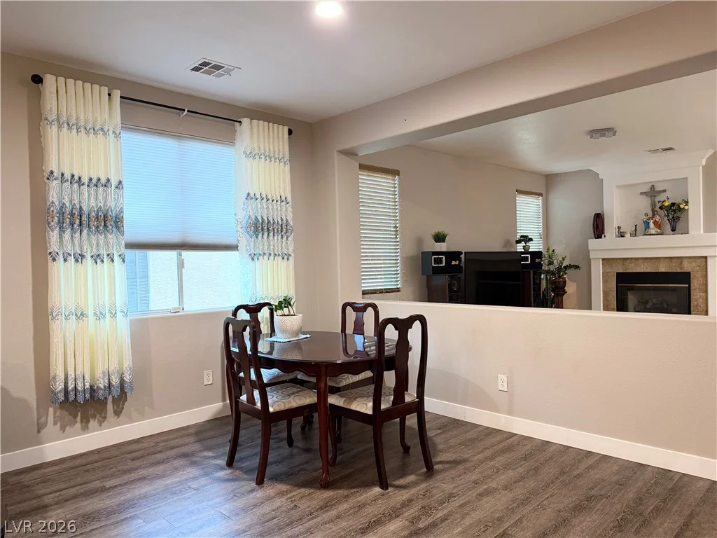 8345 Palace Heights, Las Vegas, NV 89117
