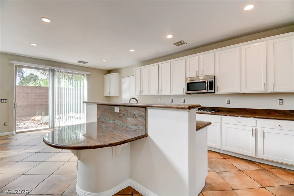 827 Wintera, Henderson, NV 89015