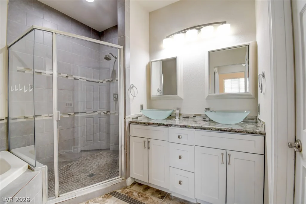 827 Wintera, Henderson, NV 89015
