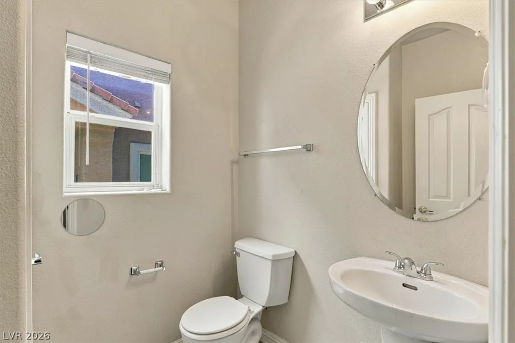 8835 Traveling Breeze, Las Vegas, NV 89178