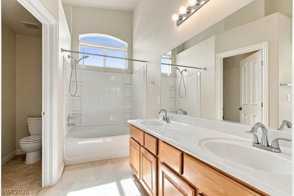 8835 Traveling Breeze, Las Vegas, NV 89178