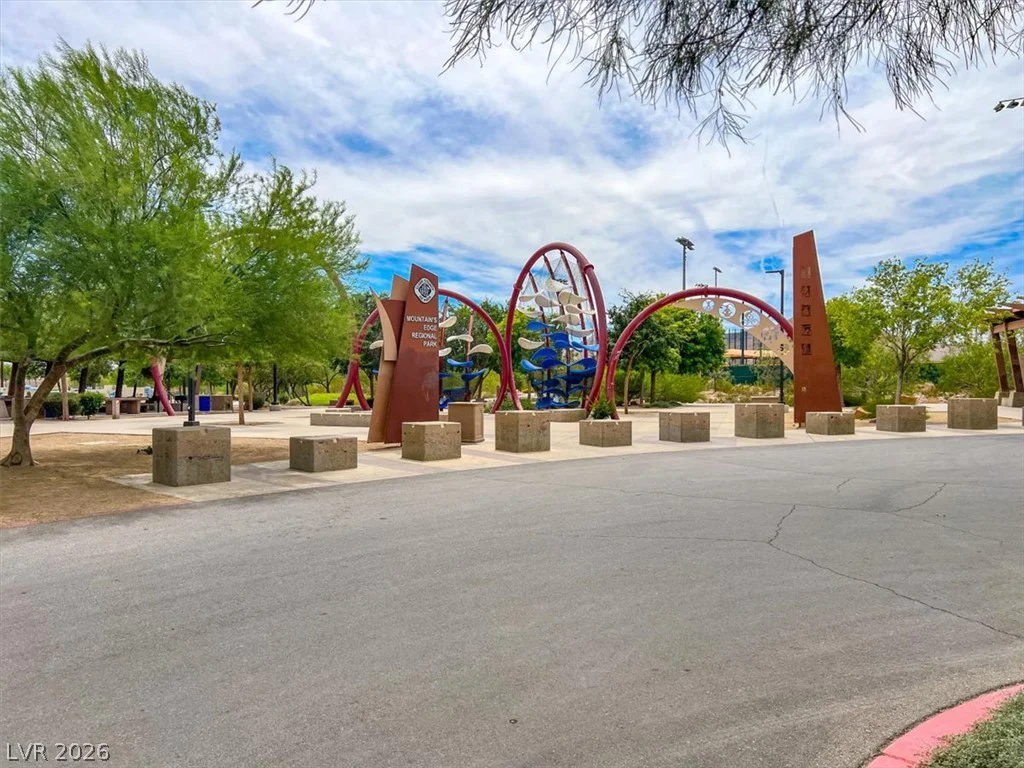 8835 Traveling Breeze, Las Vegas, NV 89178