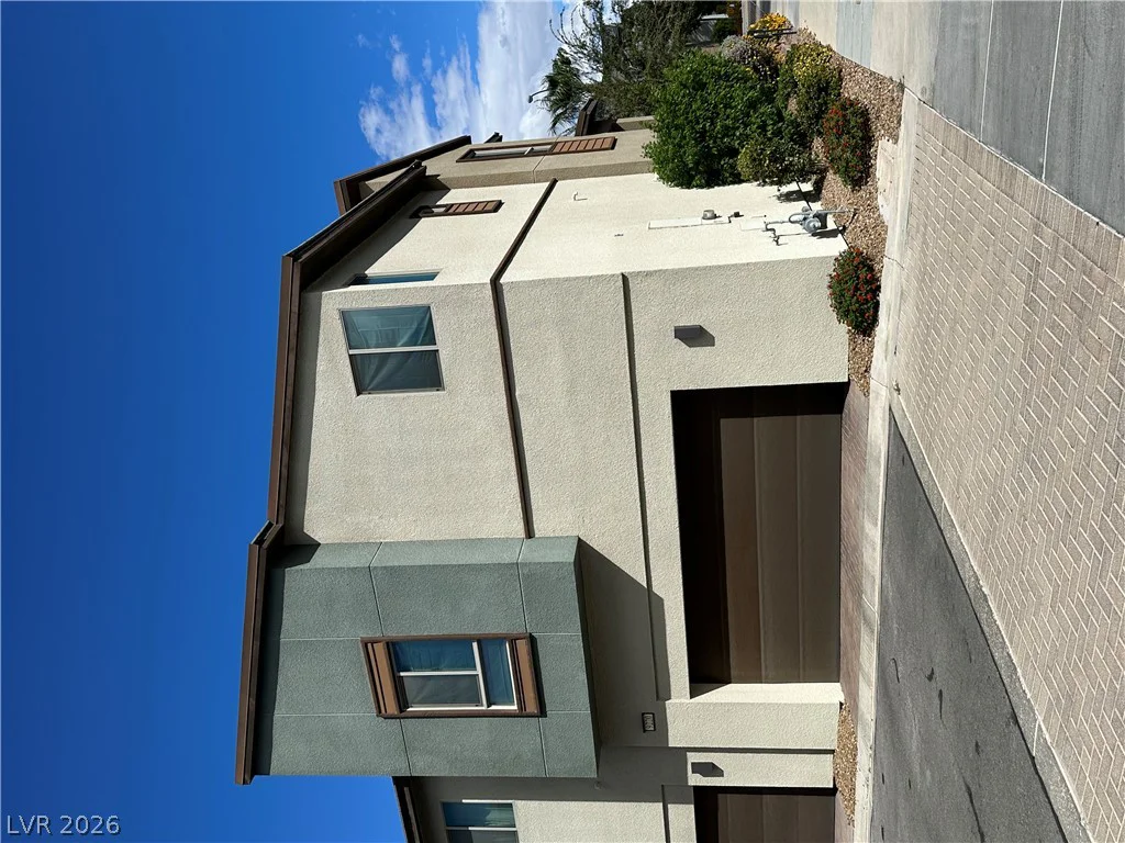 9220 Desert Pearl, Las Vegas, NV 89148