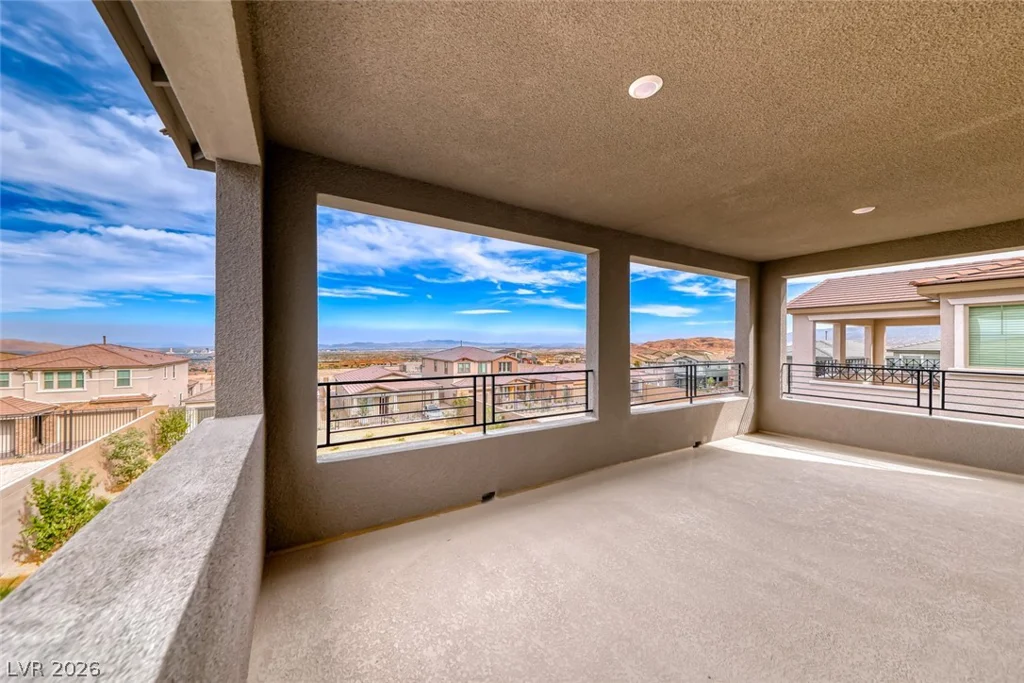 560 Preston Oak, Las Vegas, NV 89138