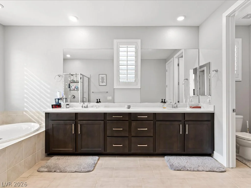 6521 Castalnova Bend, Las Vegas, NV 89166
