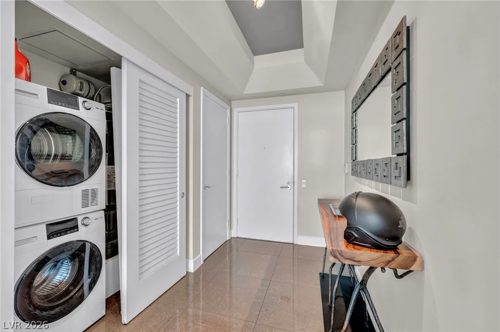 322 Karen, Las Vegas, NV 89109