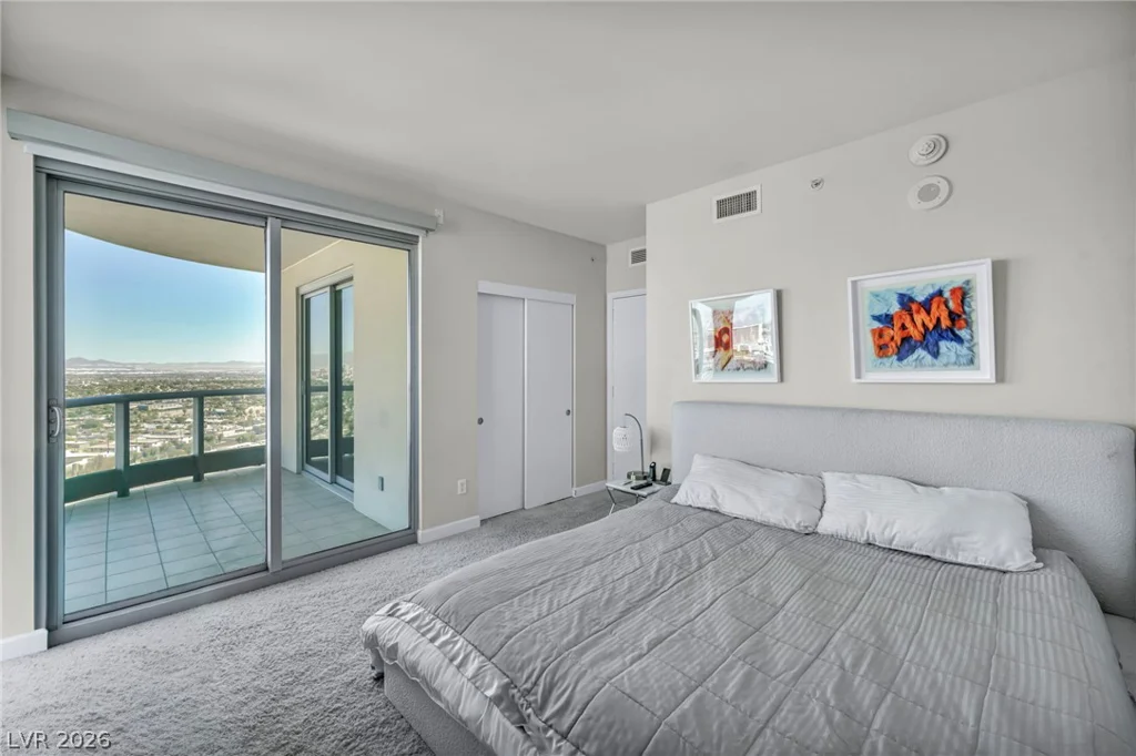 322 Karen, Las Vegas, NV 89109