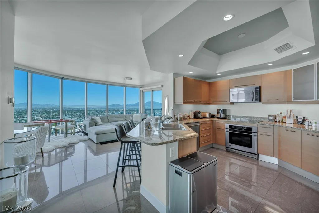 322 Karen, Las Vegas, NV 89109