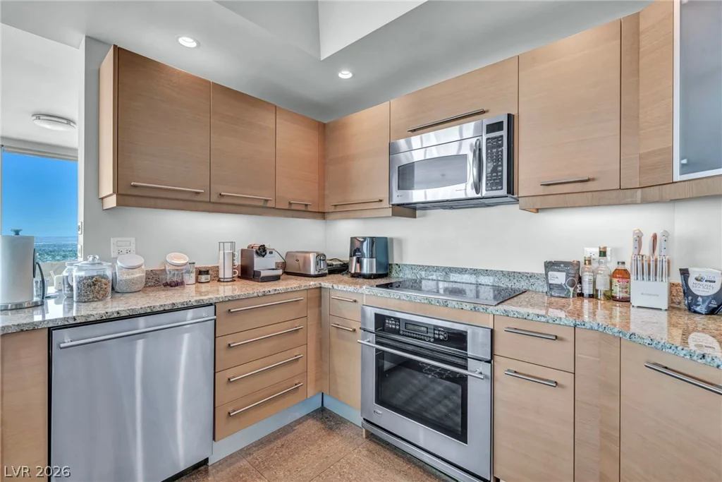 322 Karen, Las Vegas, NV 89109