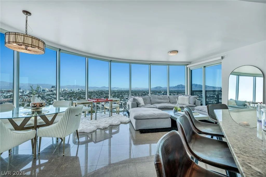 322 Karen, Las Vegas, NV 89109
