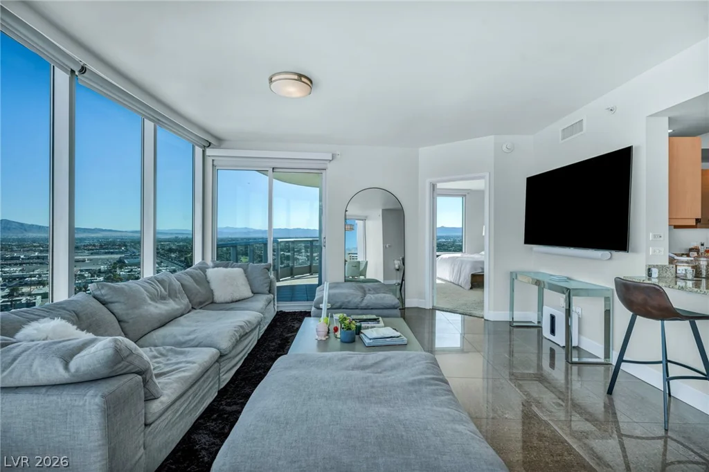 322 Karen, Las Vegas, NV 89109