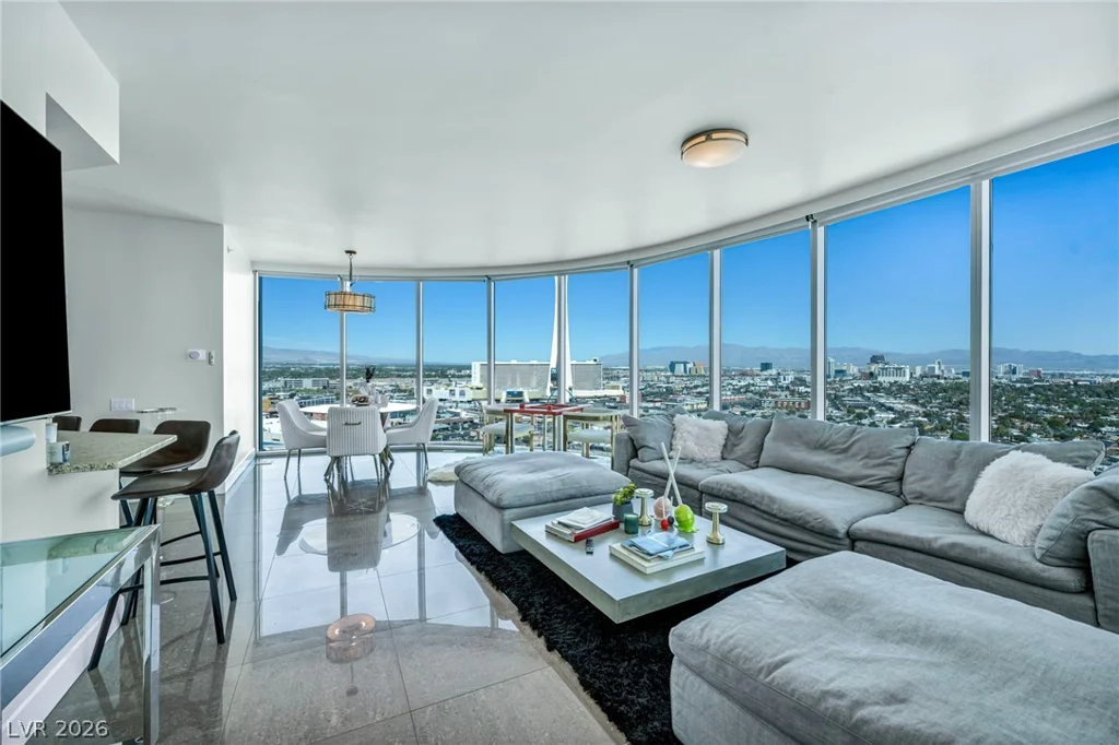 322 Karen, Las Vegas, NV 89109