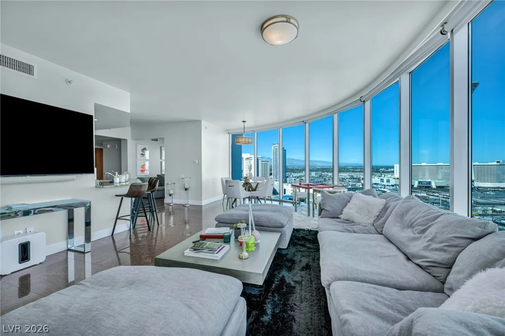 322 Karen, Las Vegas, NV 89109