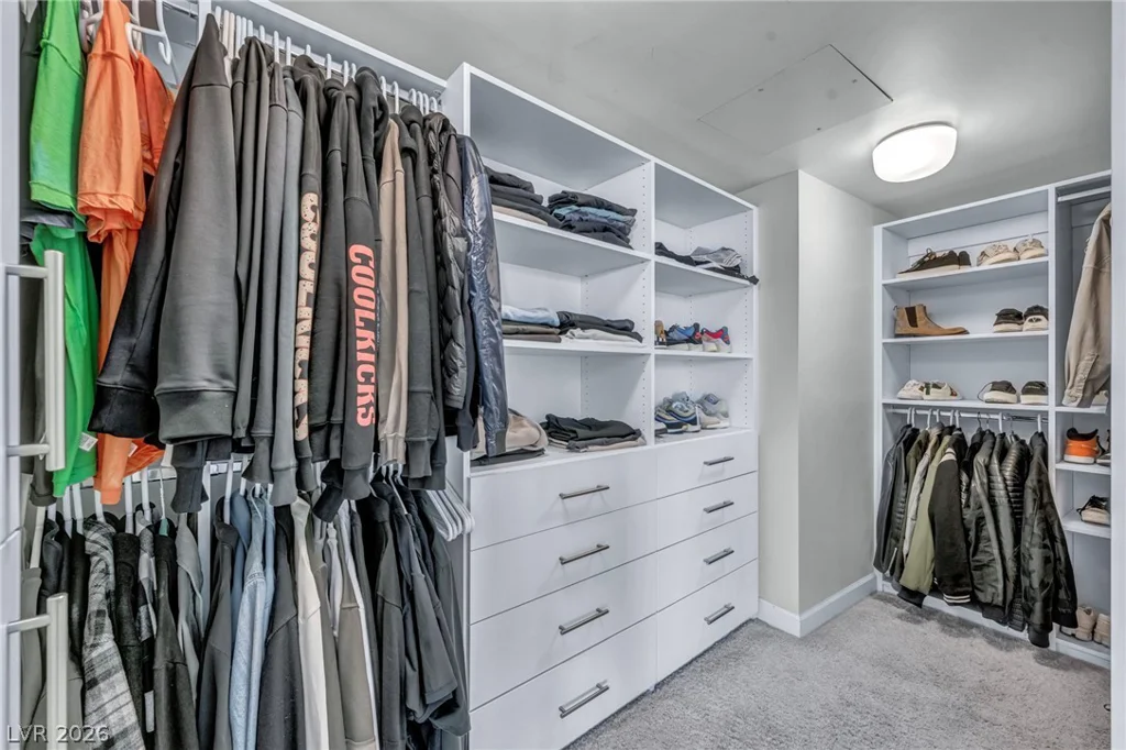 322 Karen, Las Vegas, NV 89109
