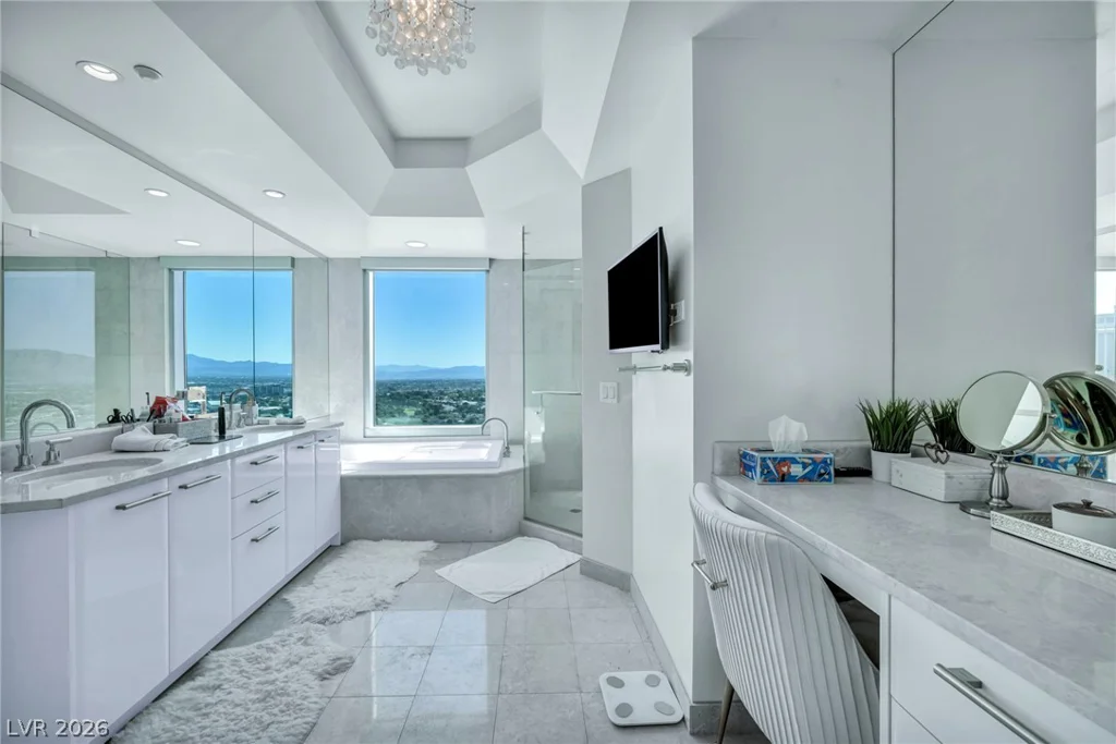 322 Karen, Las Vegas, NV 89109