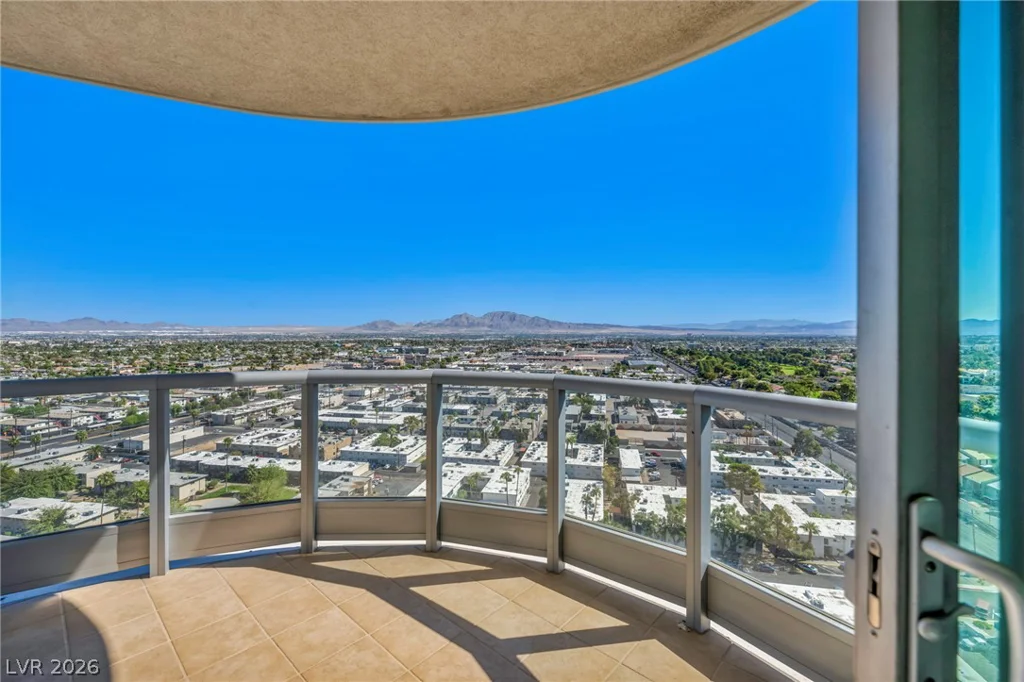 322 Karen, Las Vegas, NV 89109