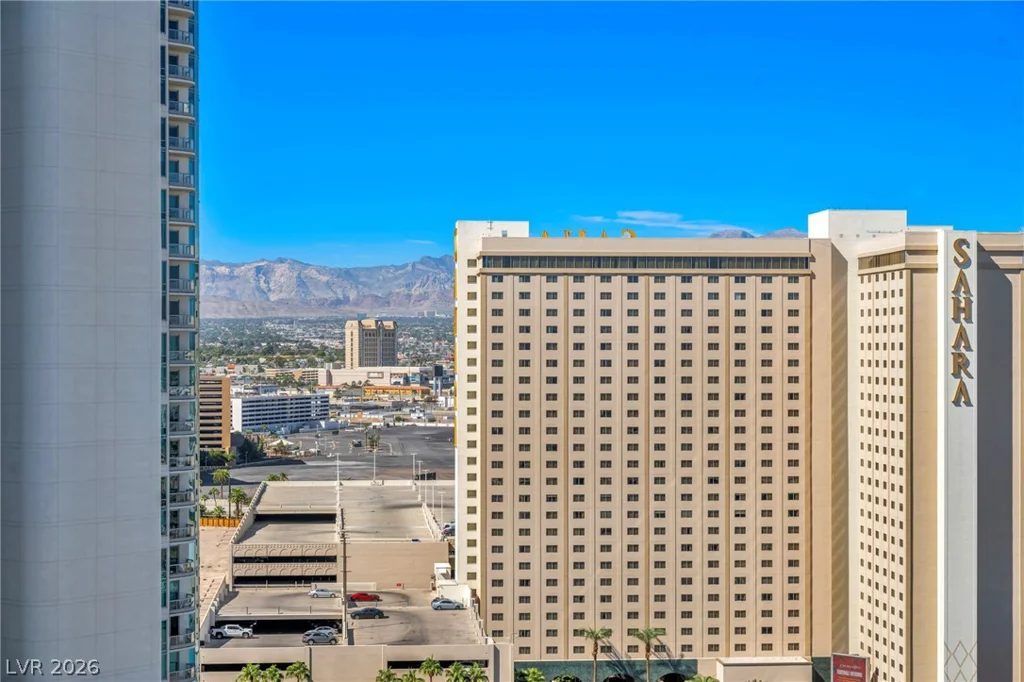 322 Karen, Las Vegas, NV 89109