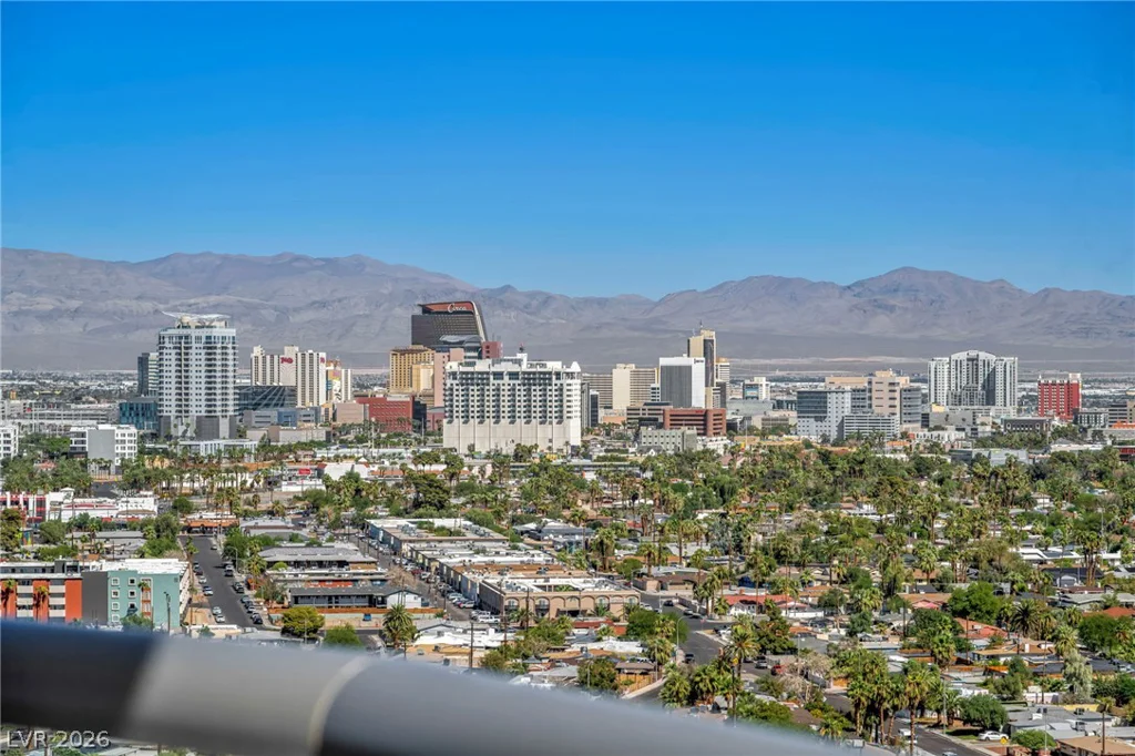 322 Karen, Las Vegas, NV 89109