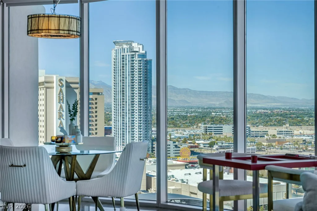 322 Karen, Las Vegas, NV 89109