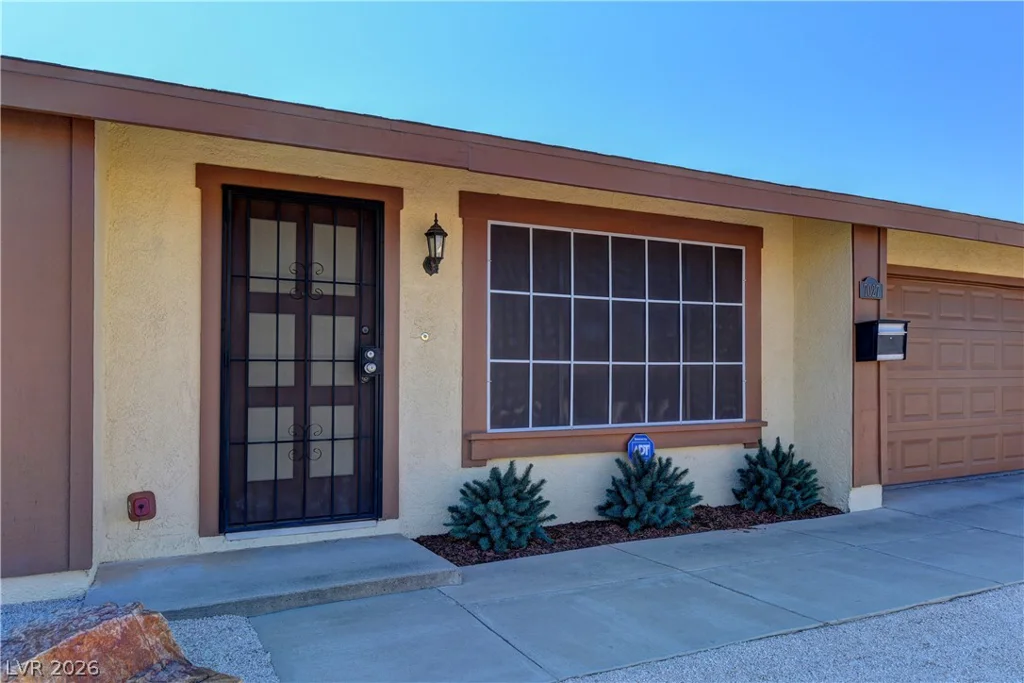 7027 Westbrook, Las Vegas, NV 89147