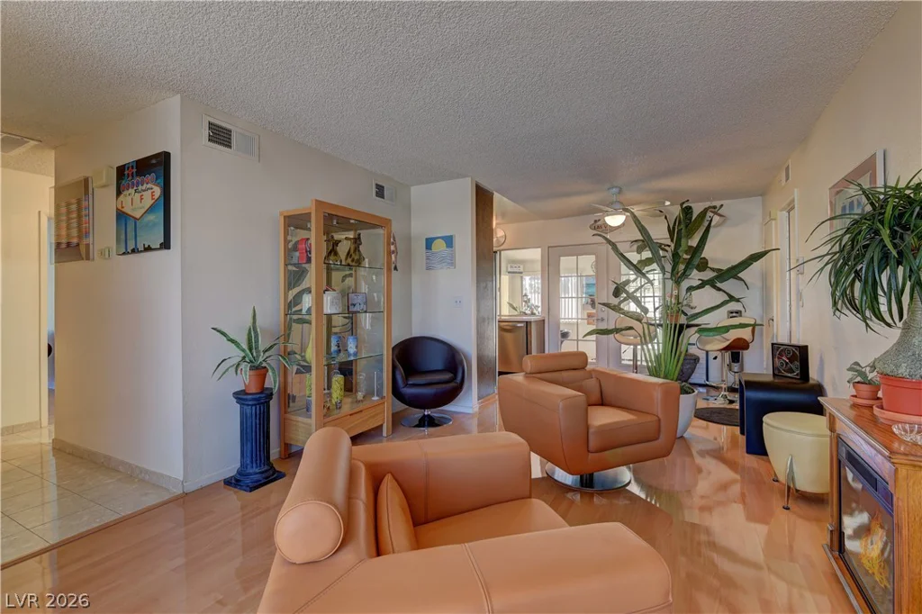 7027 Westbrook, Las Vegas, NV 89147