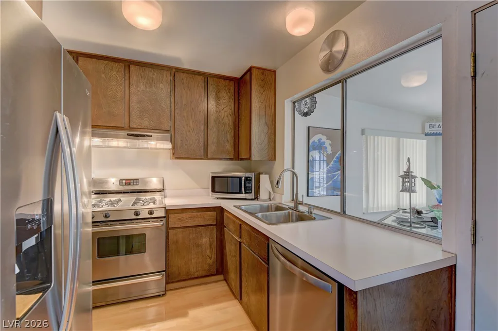 7027 Westbrook, Las Vegas, NV 89147