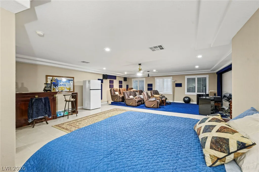 7611 Leybourne, Las Vegas, NV 89131