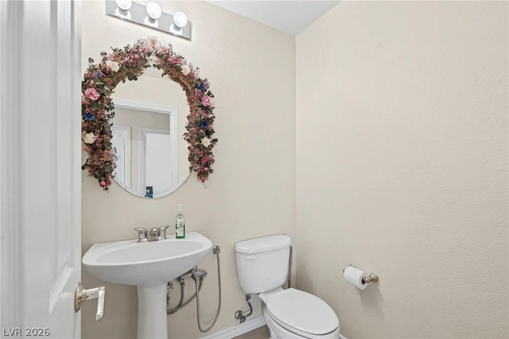 7611 Leybourne, Las Vegas, NV 89131