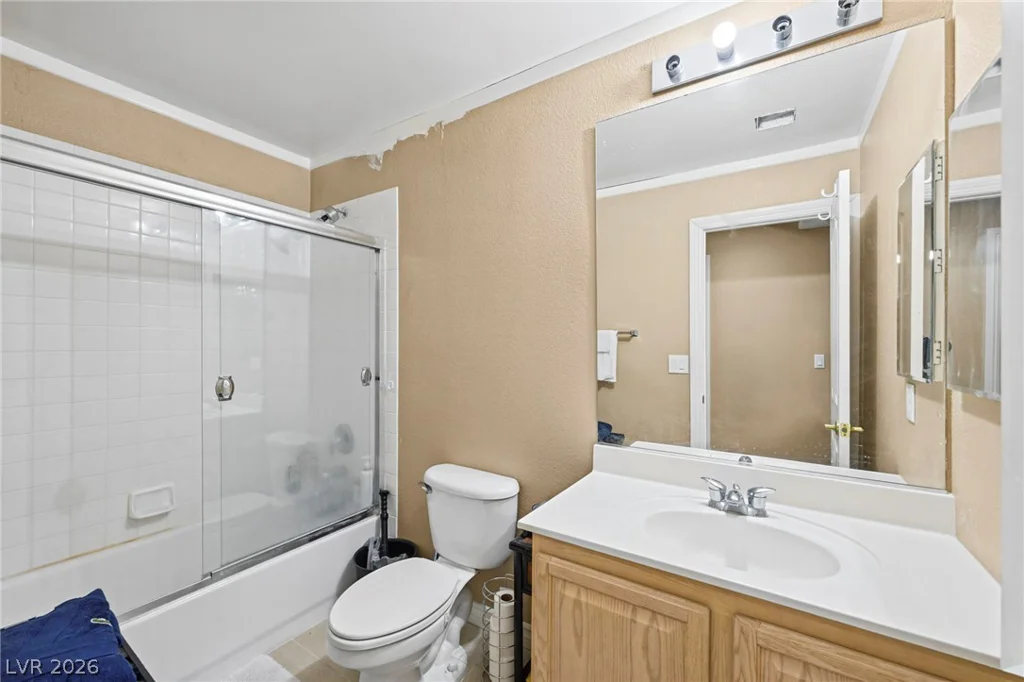 7611 Leybourne, Las Vegas, NV 89131