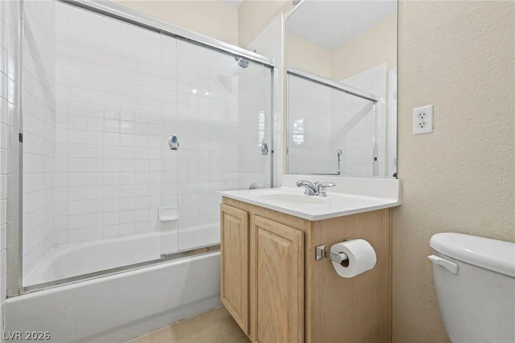 7611 Leybourne, Las Vegas, NV 89131