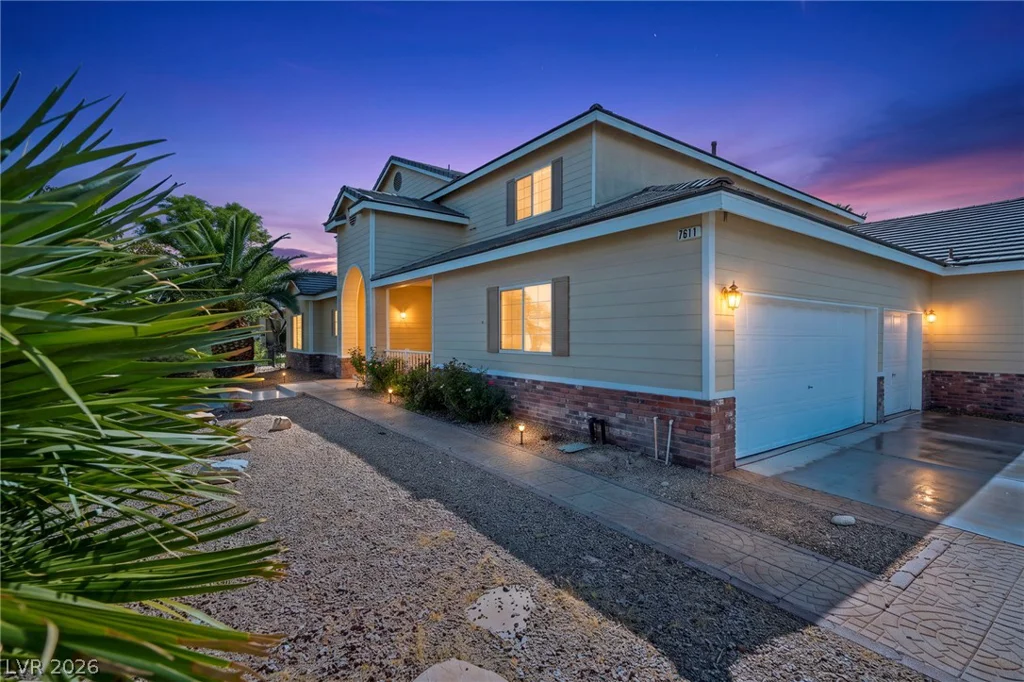 7611 Leybourne, Las Vegas, NV 89131