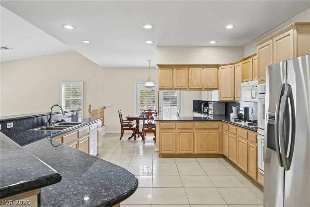 7611 Leybourne, Las Vegas, NV 89131