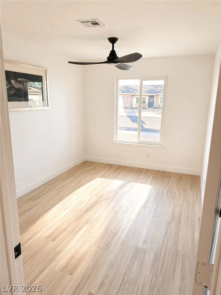 864 Parkhurst, Las Vegas, NV 89107
