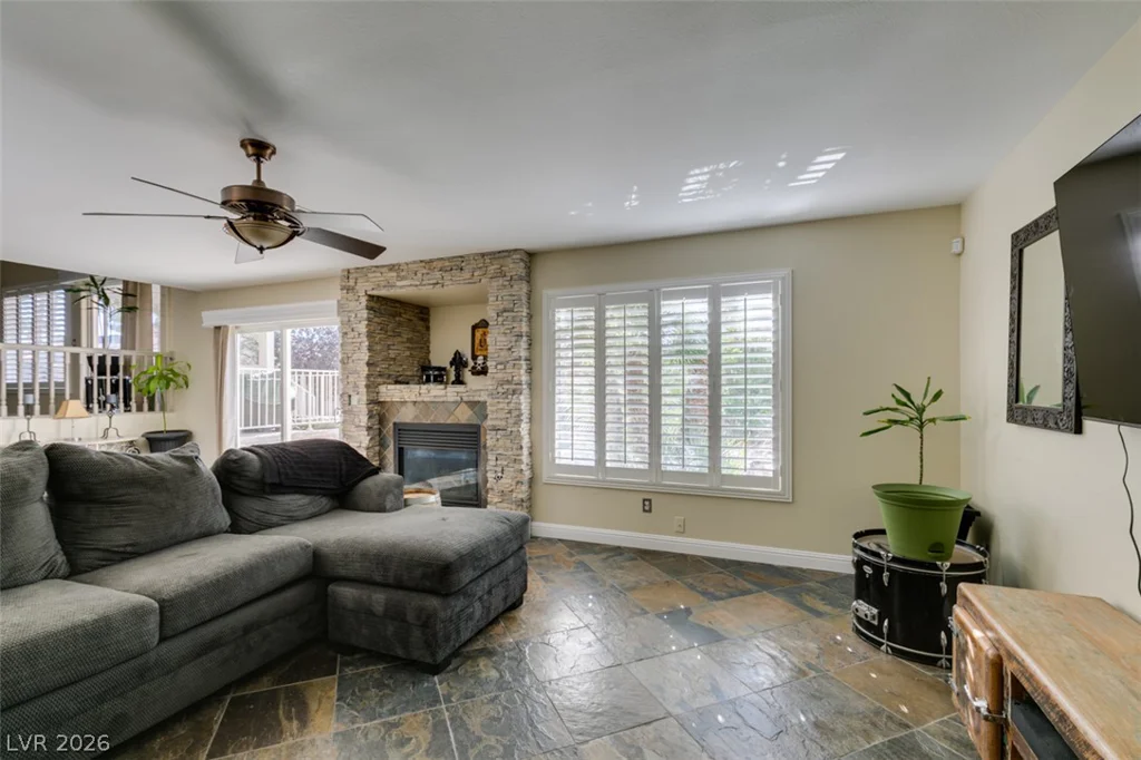 1501 War Paint, Henderson, NV 89014
