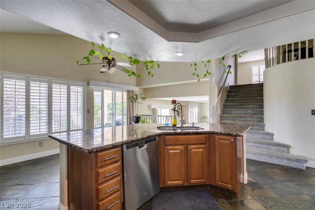 1501 War Paint, Henderson, NV 89014