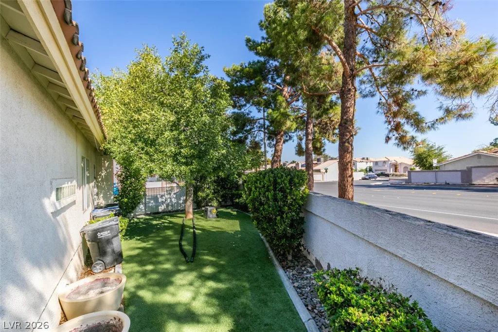 1501 War Paint, Henderson, NV 89014
