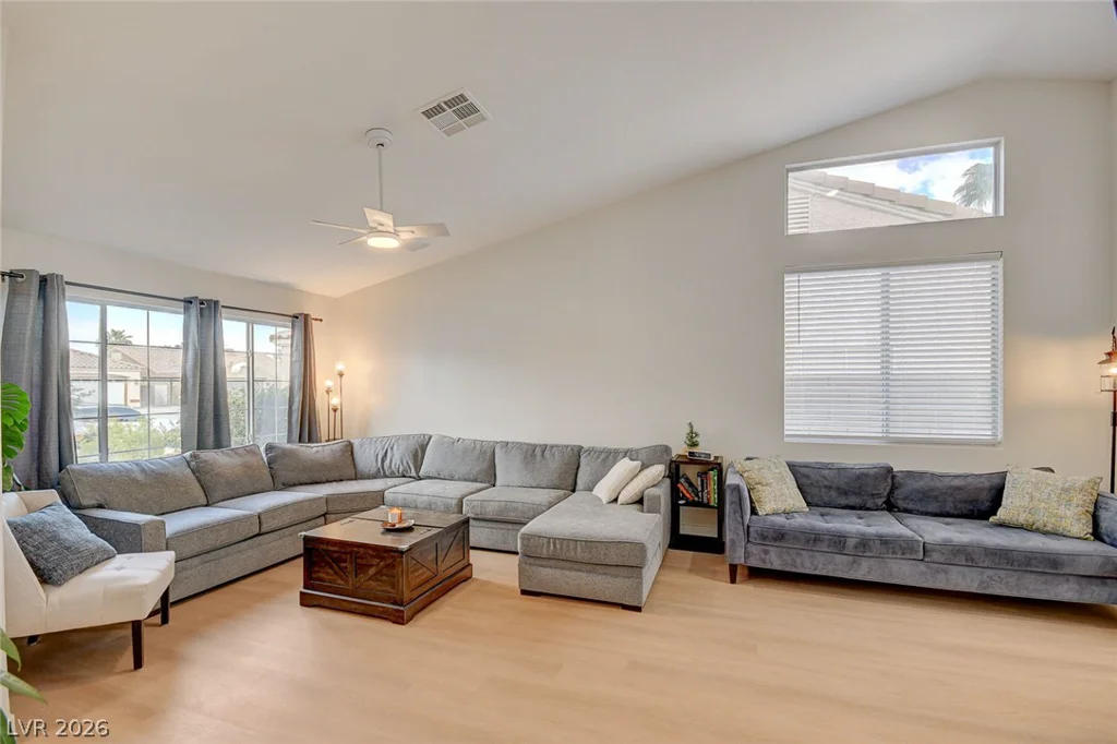6113 Desert Haven, Las Vegas, NV 89130