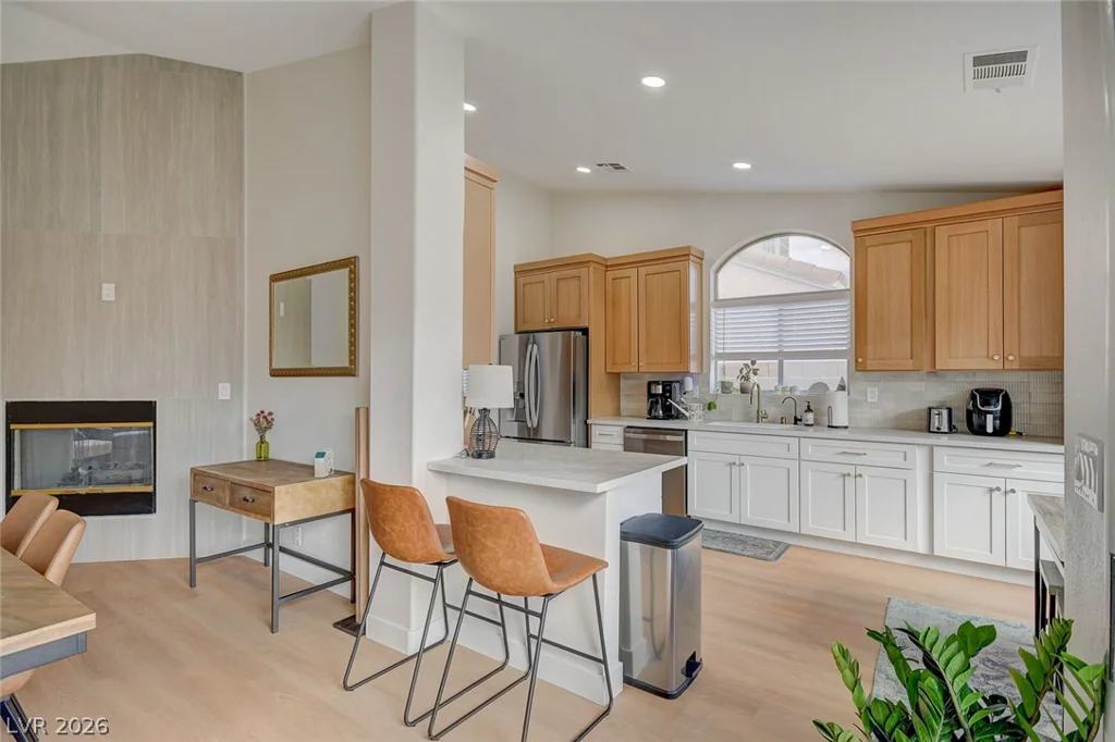 6113 Desert Haven, Las Vegas, NV 89130