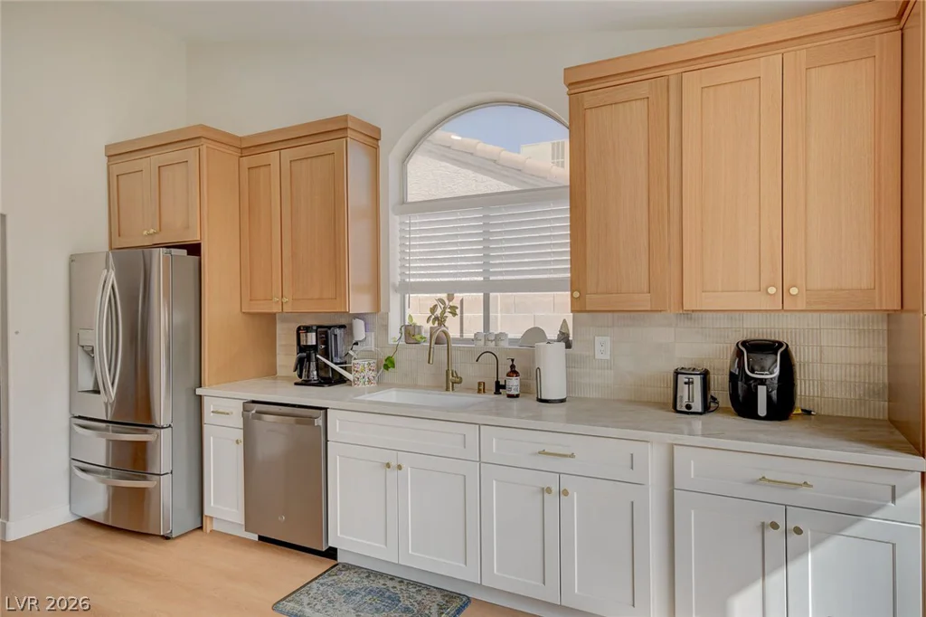 6113 Desert Haven, Las Vegas, NV 89130