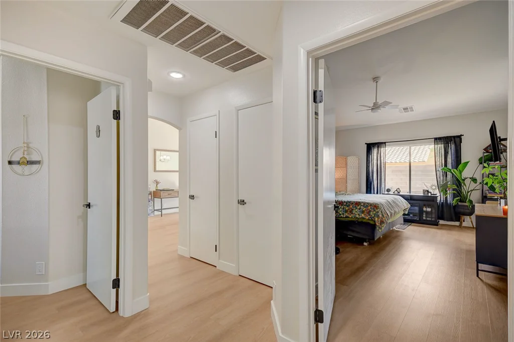 6113 Desert Haven, Las Vegas, NV 89130
