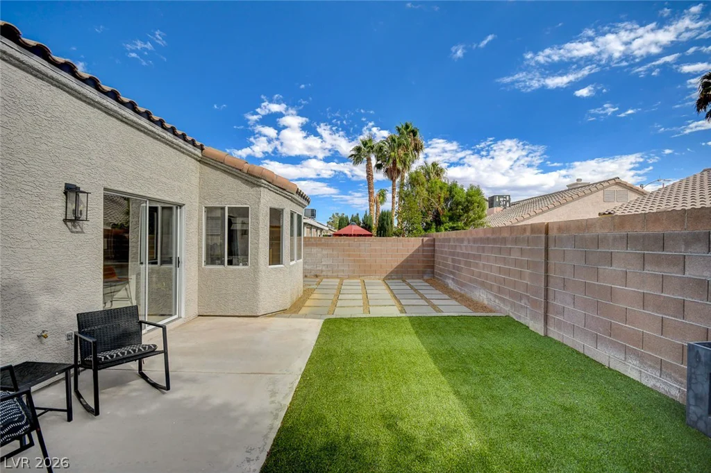 6113 Desert Haven, Las Vegas, NV 89130