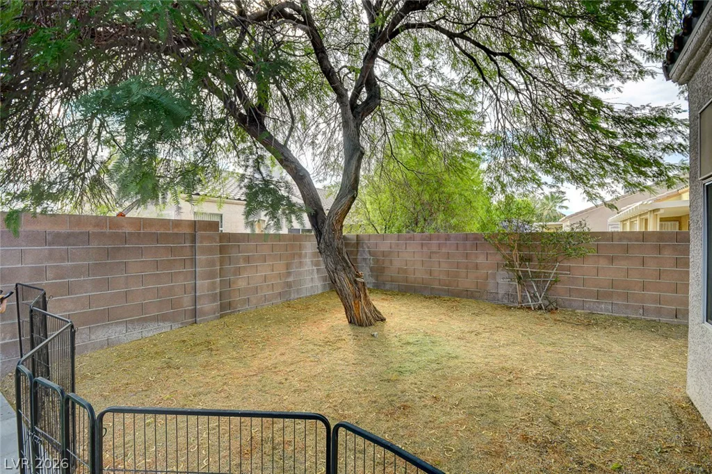 6113 Desert Haven, Las Vegas, NV 89130