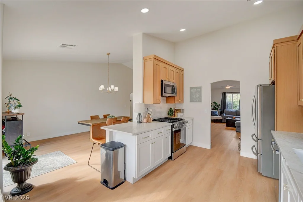 6113 Desert Haven, Las Vegas, NV 89130