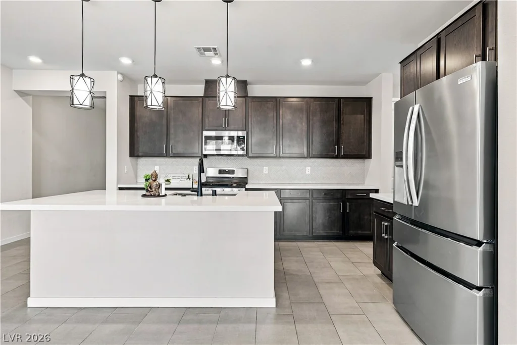 6726 Palmer Estates, North Las Vegas, NV 89086